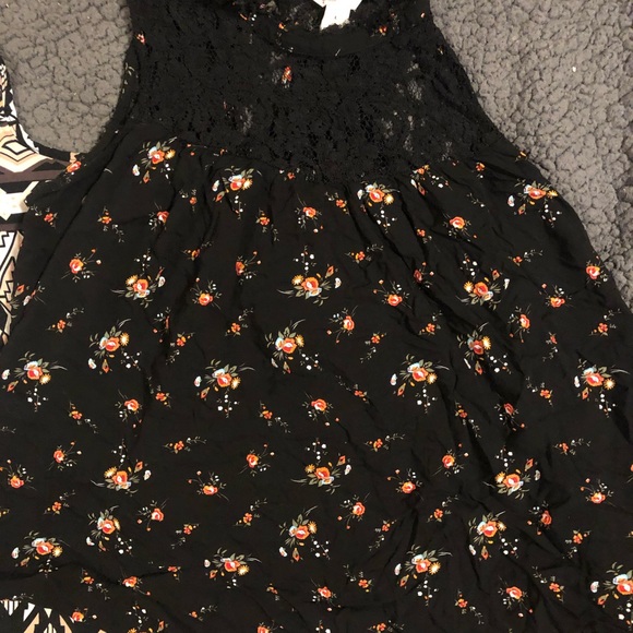 Tank top bundle - Picture 4 of 7